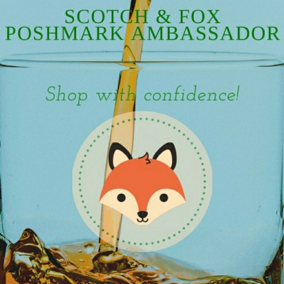 V. Aalko Fox Pin - Picture 4 of 4